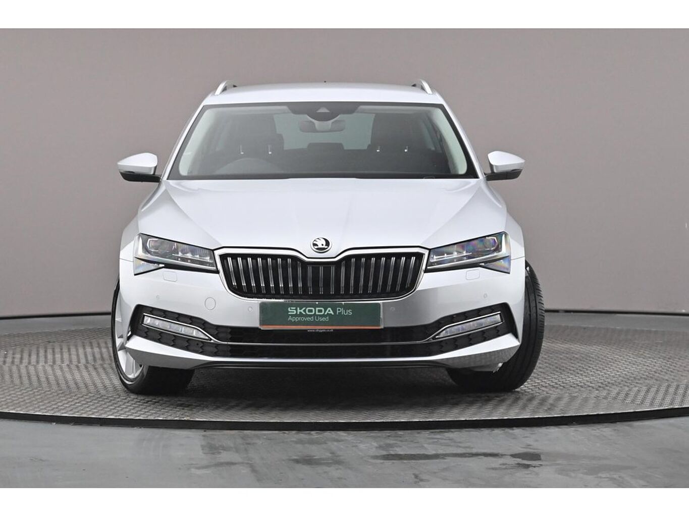 SKODA Superb Estate SE L 1.5 TSI 150 PS 6G Man