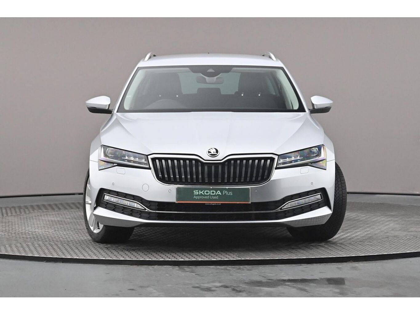 SKODA Superb Estate SE L 1.5 TSI 150 PS 6G Man