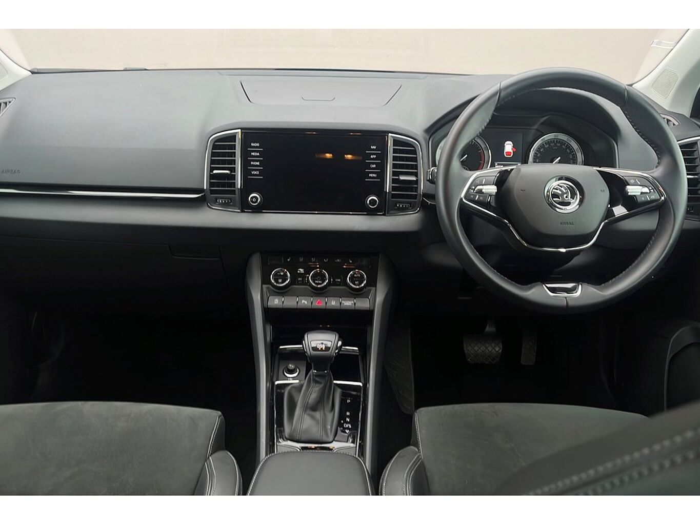 SKODA Karoq SE L 1.5 TSI 150 PS DSG