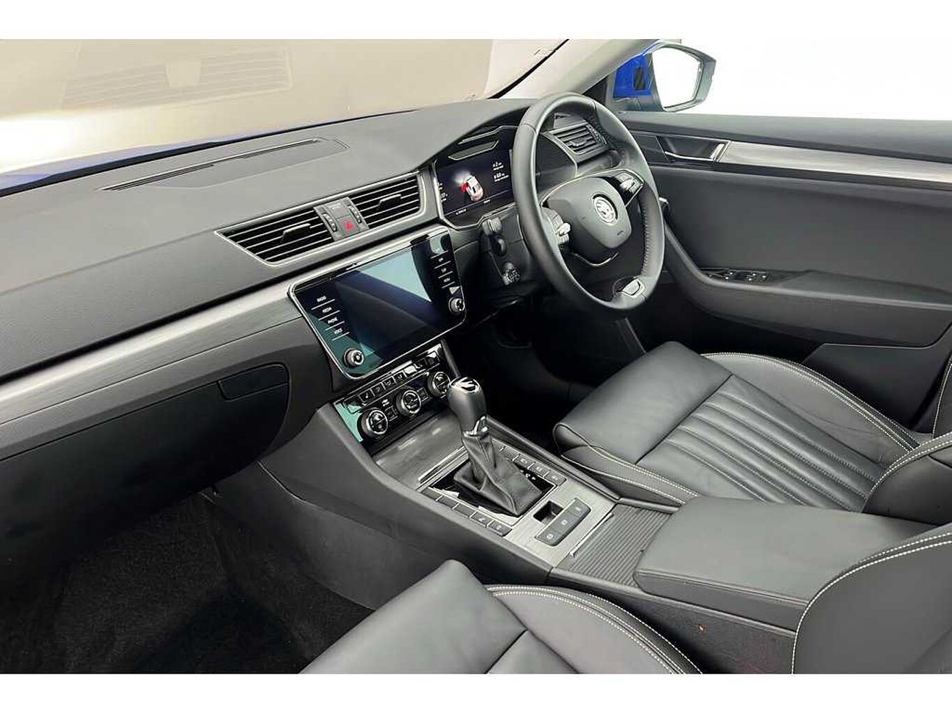 SKODA Superb Hatch SE L 2.0 TSI 190 PS DSG