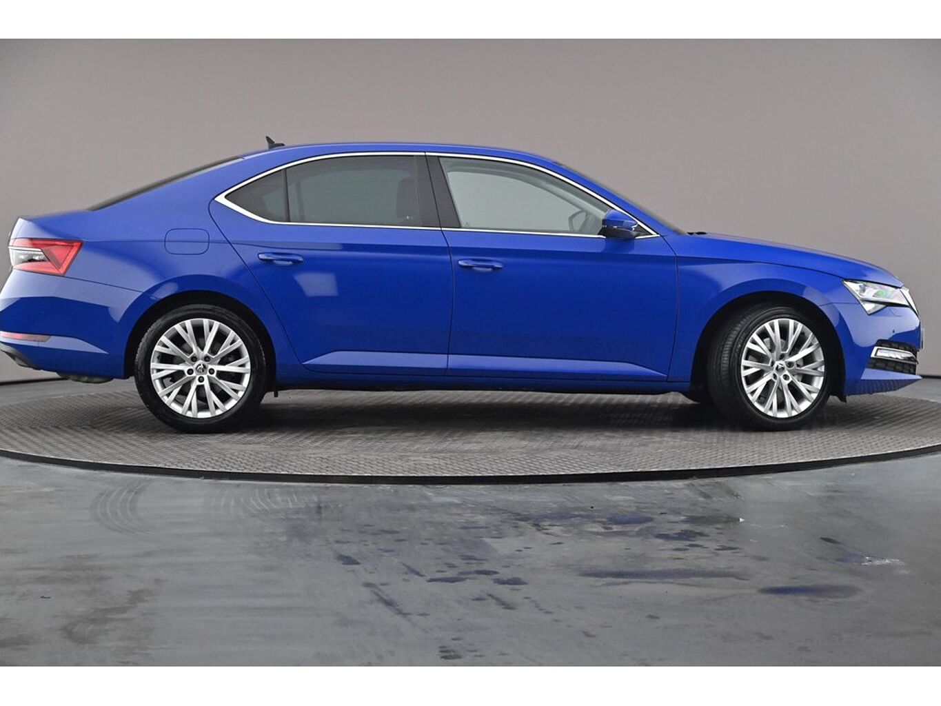 SKODA Superb Hatch SE L 2.0 TSI 190 PS DSG