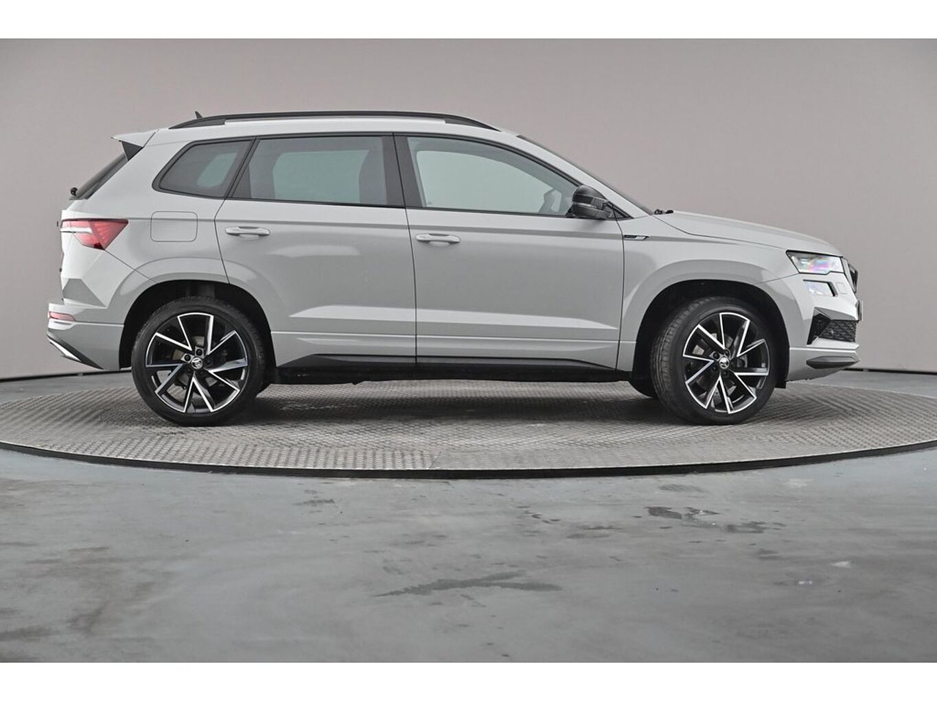 SKODA Karoq SportLine 2.0 TDI 150 PS 4x4 DSG