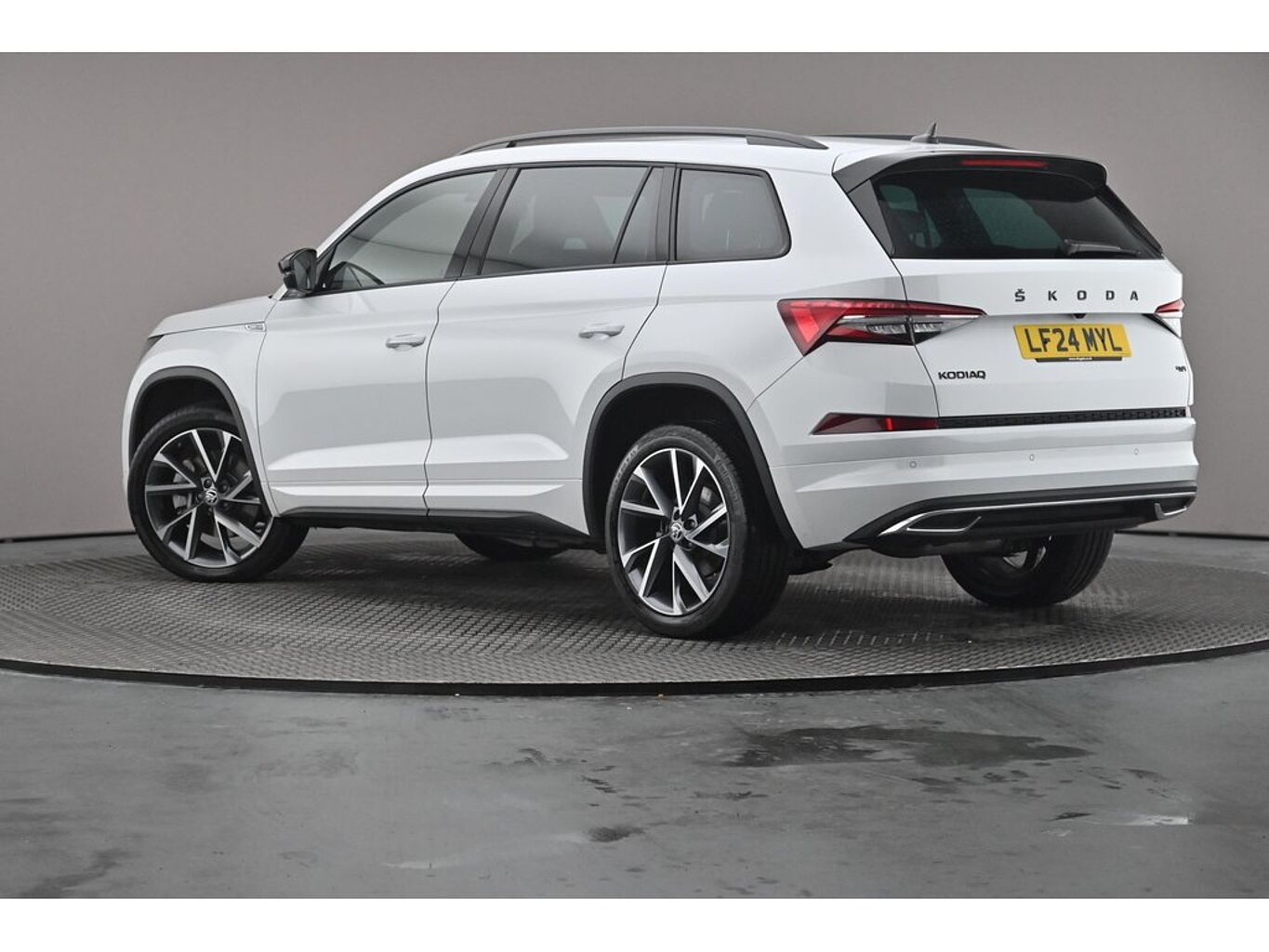 SKODA Kodiaq SportLine (7 seats) 2.0 TDI 200 PS 4x4 DSG