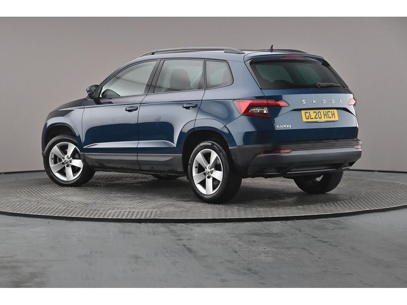 SKODA Karoq SE 1.5 TSI 150 PS 6G Man