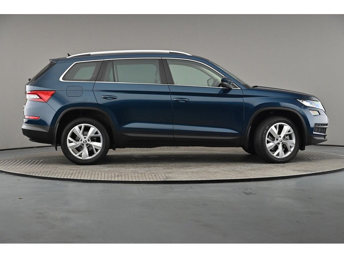 SKODA Kodiaq 22.0 TSI (180ps) 4X4 SE L (5 seats) DSG SUV