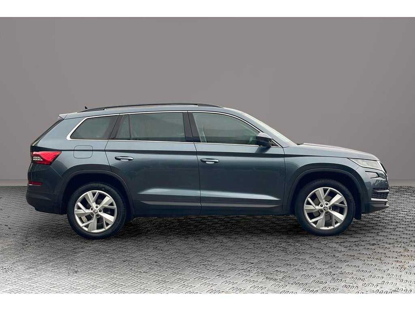 SKODA Kodiaq SE L (7 seats) 1.5 TSI 150 PS DSG