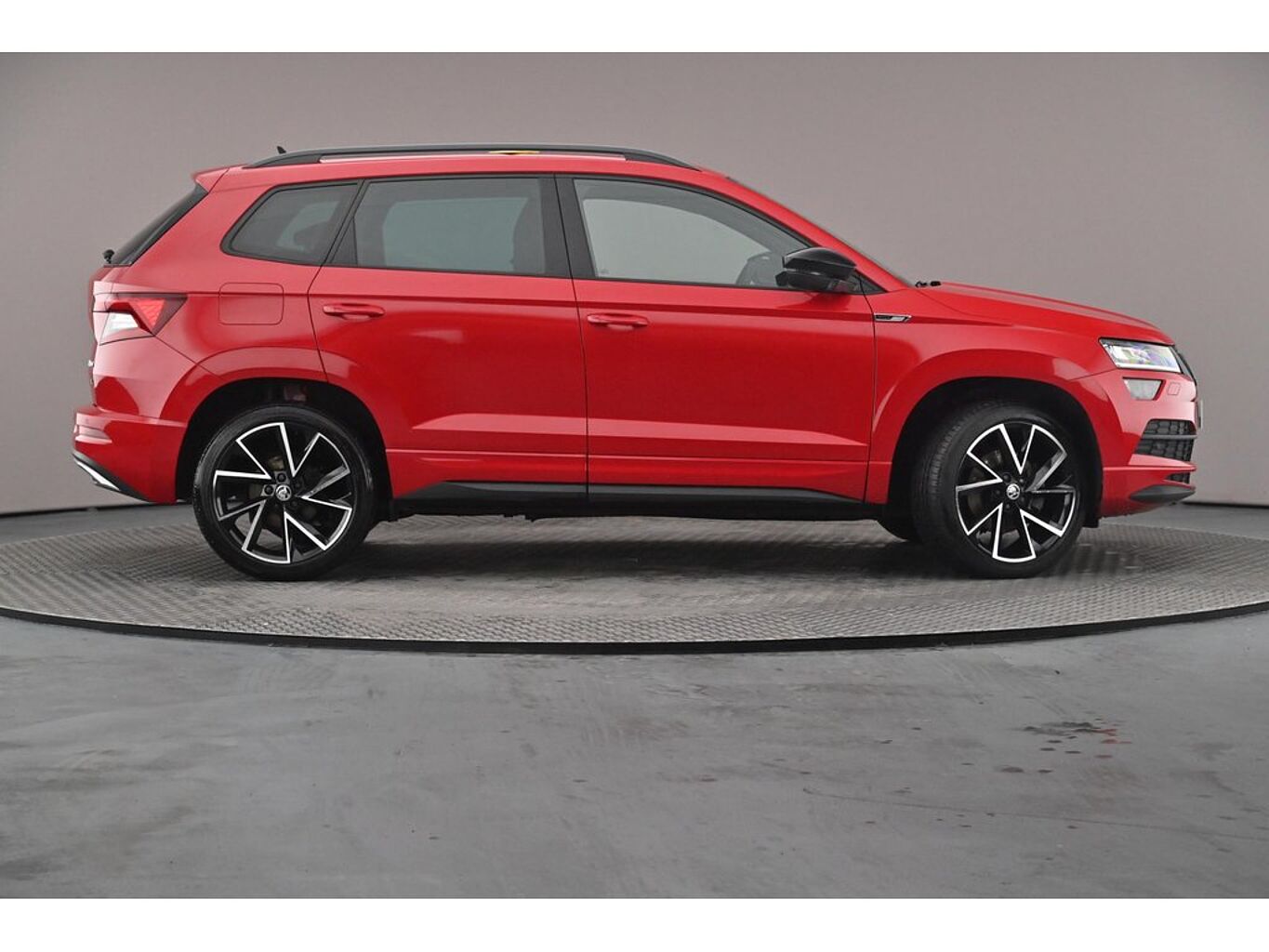 SKODA Karoq SportLine 1.5 TSI 150 PS 4x4 DSG