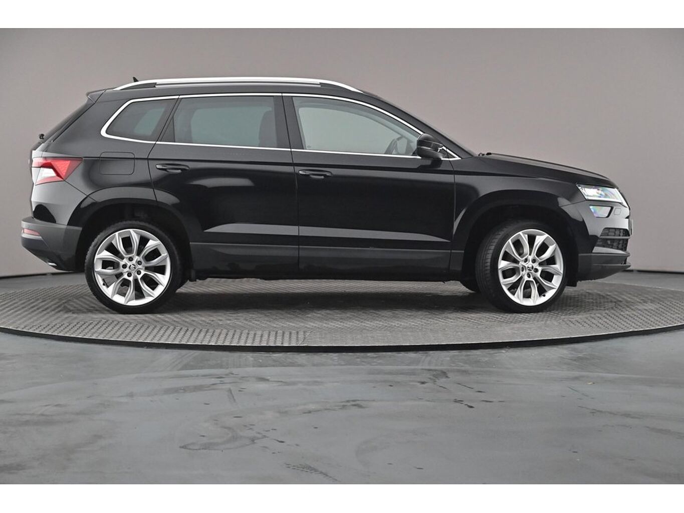 SKODA Karoq SE L 1.5 TSI 150 PS DSG