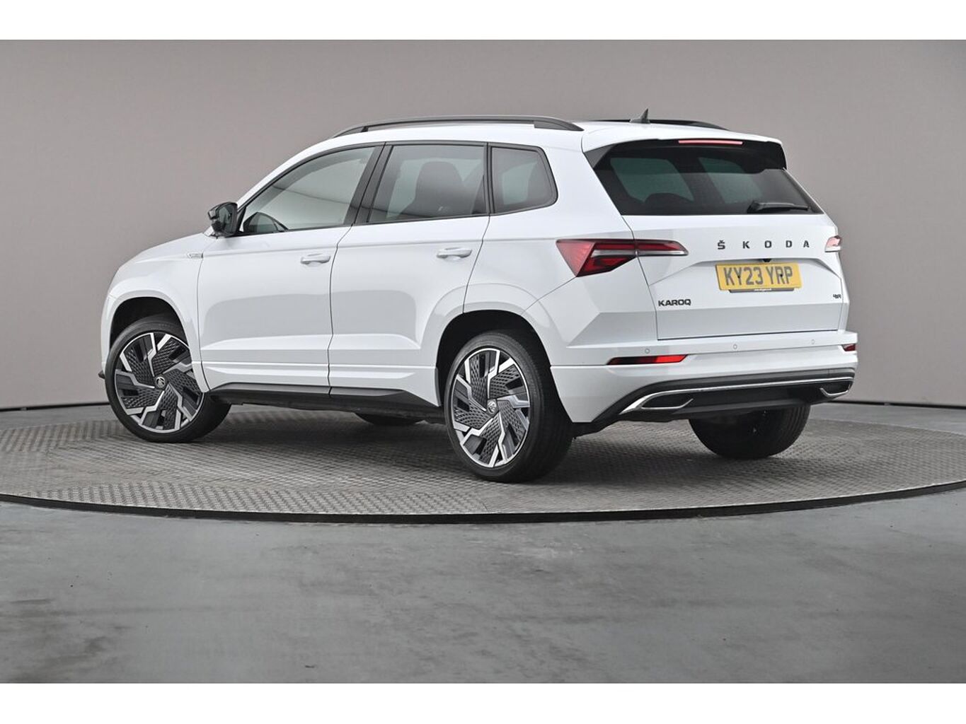 SKODA Karoq SportLine 2.0 TSI 190 PS 4x4 DSG