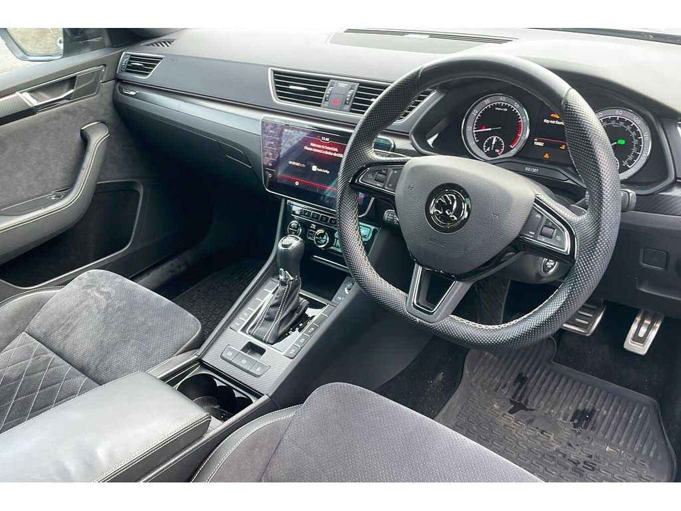 SKODA Superb 2.0 TSI (190ps) SportLine Plus DSG Estate