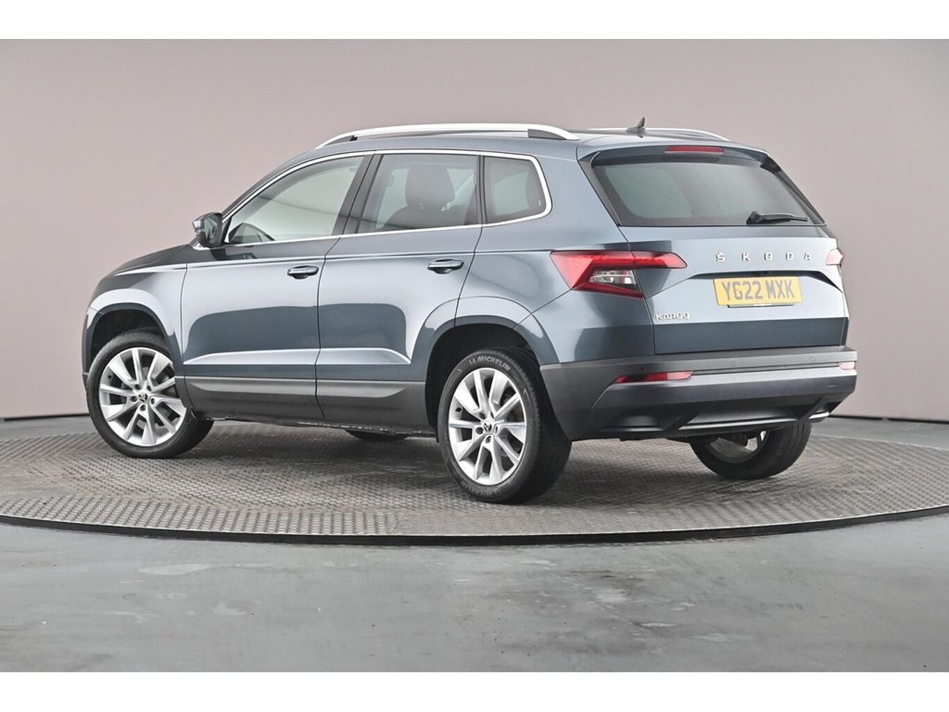 SKODA Karoq SE L 1.0 TSI 110 PS 6G Man