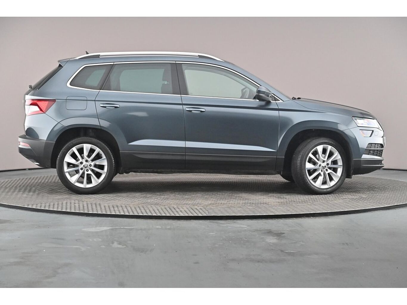 SKODA Karoq SE L 1.0 TSI 110 PS 6G Man