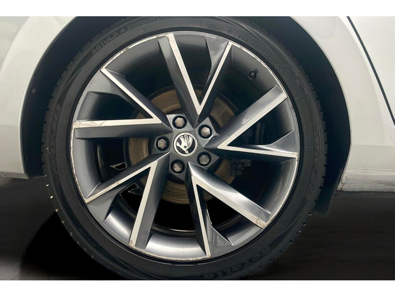 SKODA Superb Hatch Sportline Plus 2.0 TSI 190 PS DSG