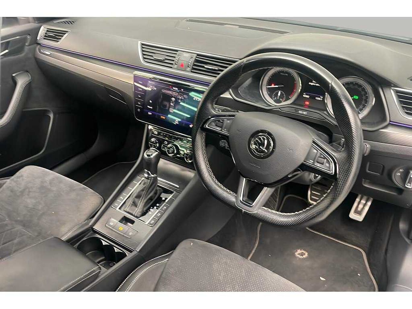 SKODA Superb Hatch Sportline Plus 2.0 TSI 190 PS DSG