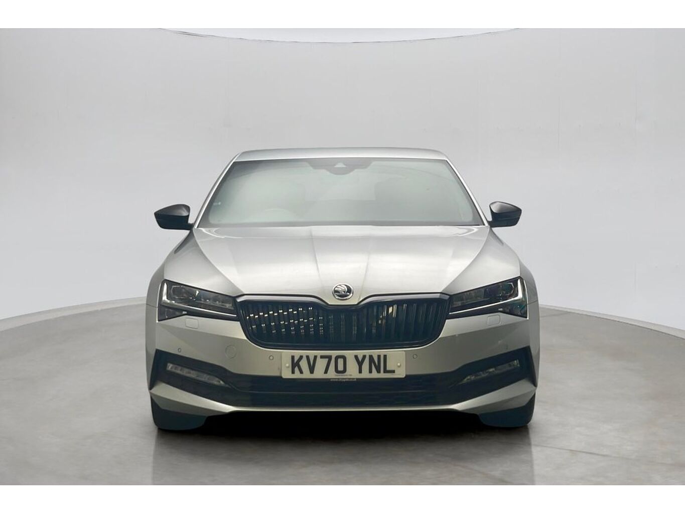 SKODA Superb Hatch Sportline Plus 2.0 TSI 190 PS DSG
