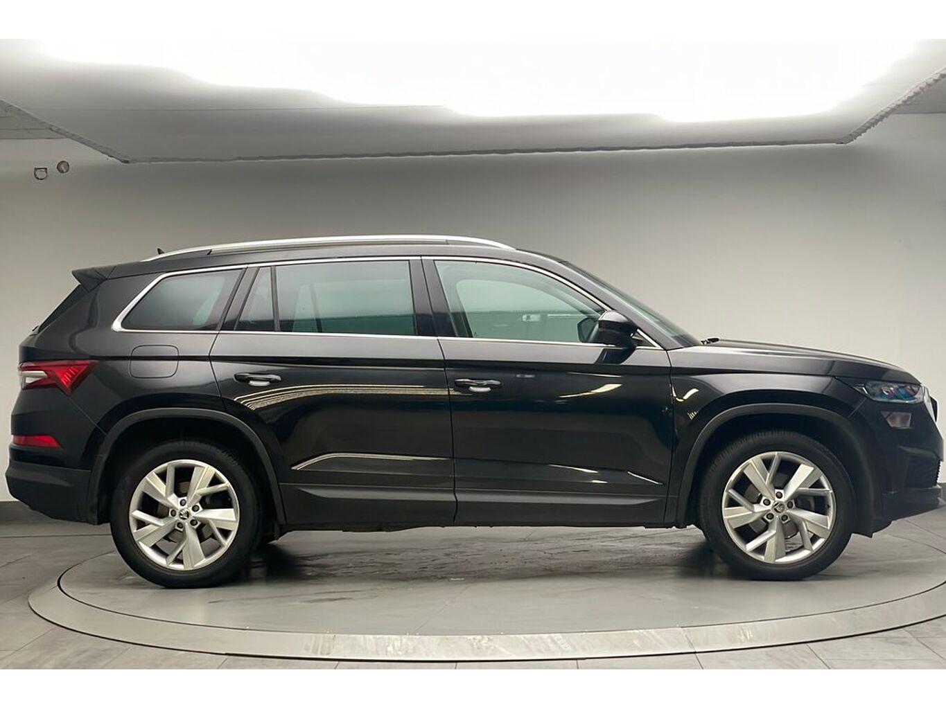 SKODA Kodiaq 1.5 TSI (150ps) SE L (7 seats) ACT DSG SUV