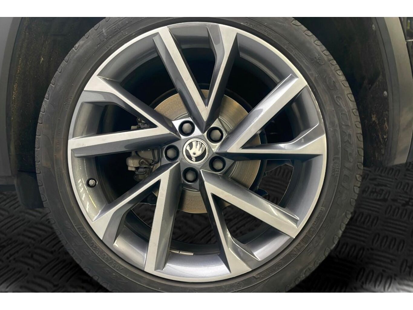 SKODA Kodiaq Sportline (7 seats) 1.5 TSI 150 PS DSG