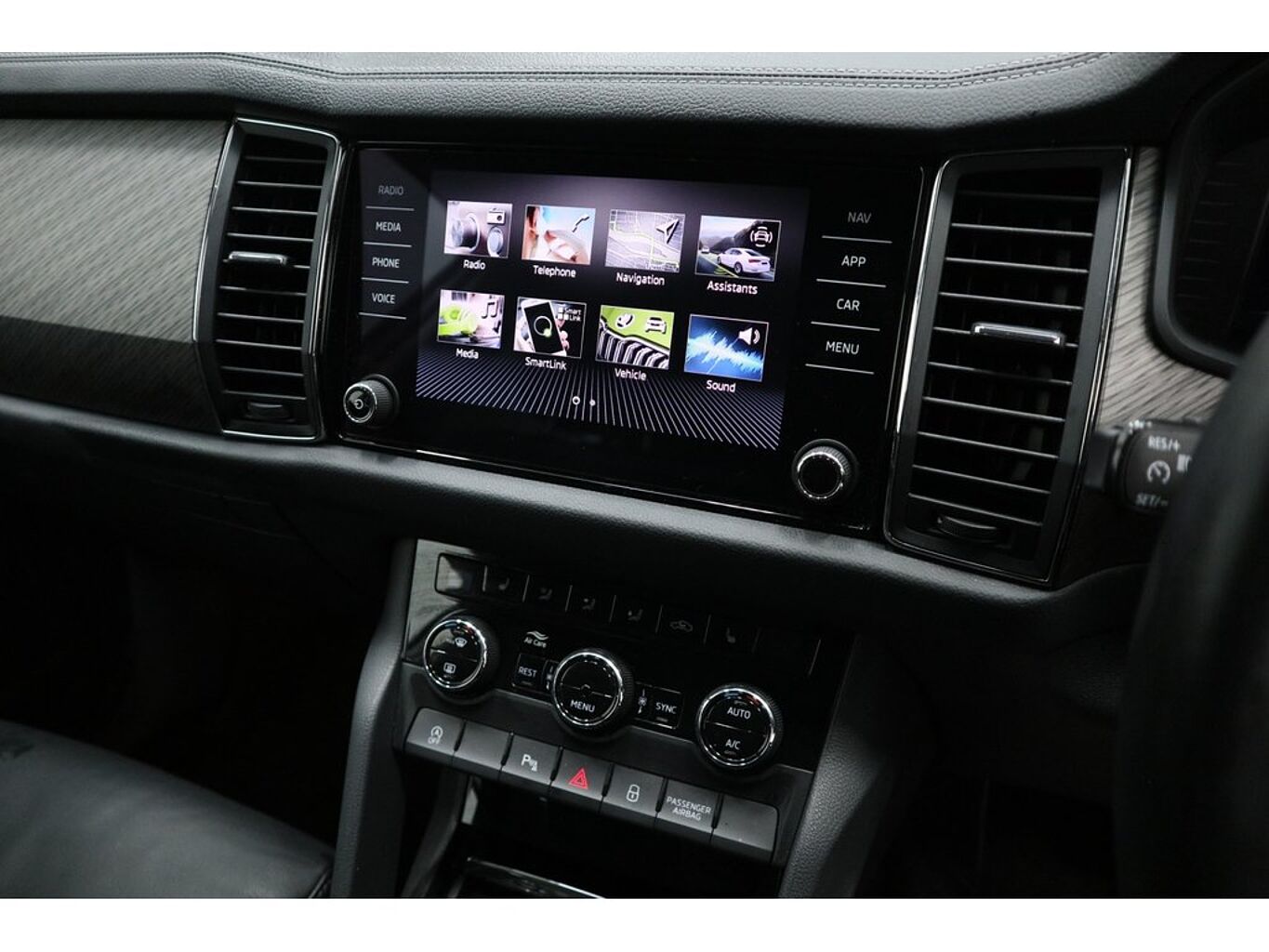 SKODA Kodiaq SE L Executive (7 seats) 1.5 TSI 150 PS DSG