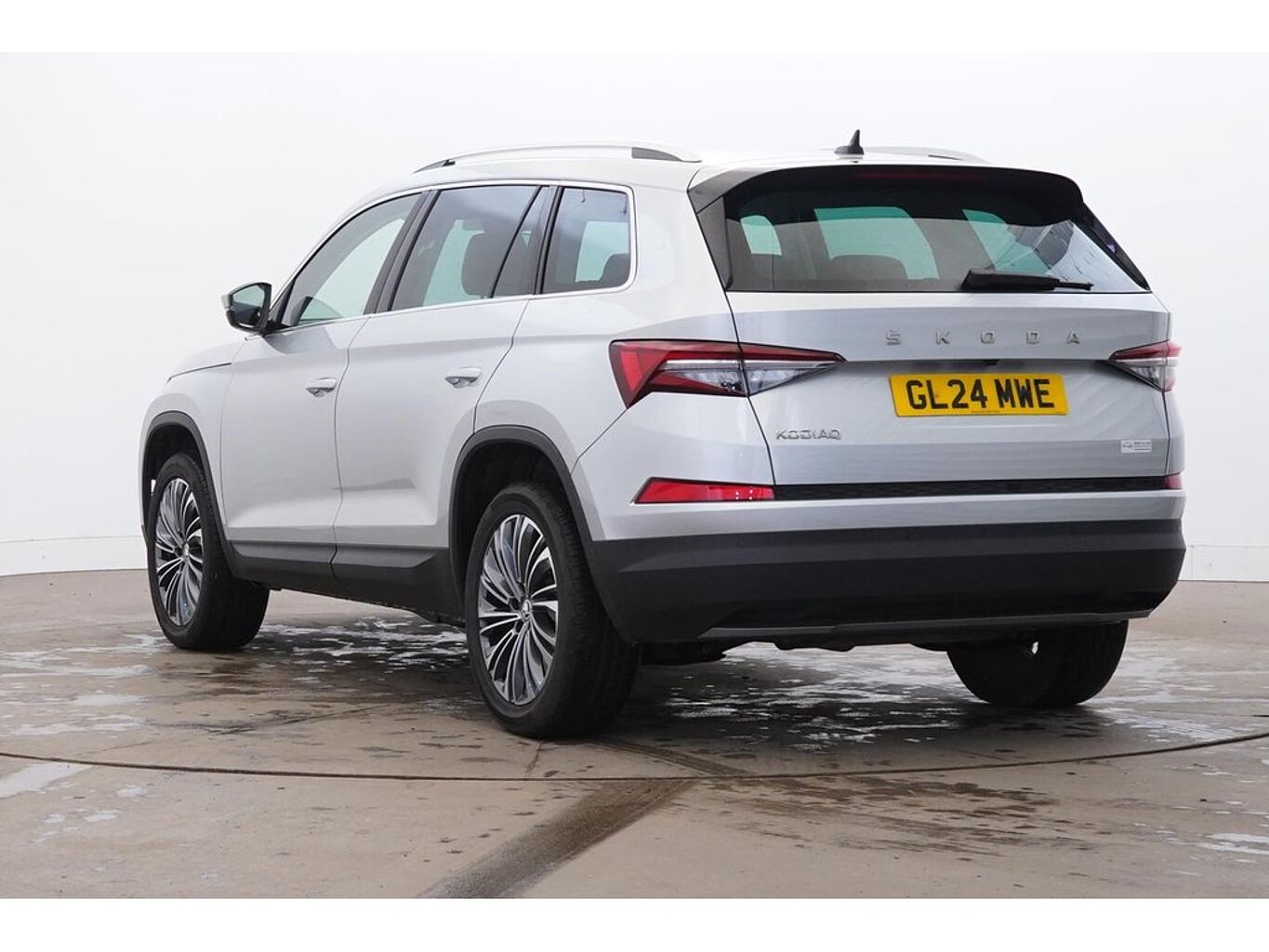 SKODA Kodiaq SE L Executive (7 seats) 1.5 TSI 150 PS DSG